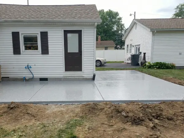 Pool deck after slip-resistant polyaspartic coating — Panther Coatings